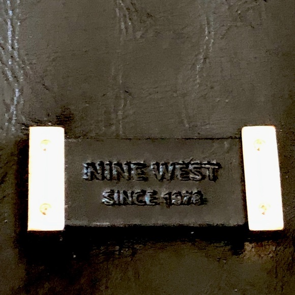 Nine West leather handbag - Picture 2 of 10